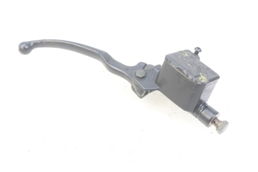 photo de FRONT BRAKE MASTER CYLINDER PIAGGIO MP3 125 (2006 - 2014) - Technical close-up
