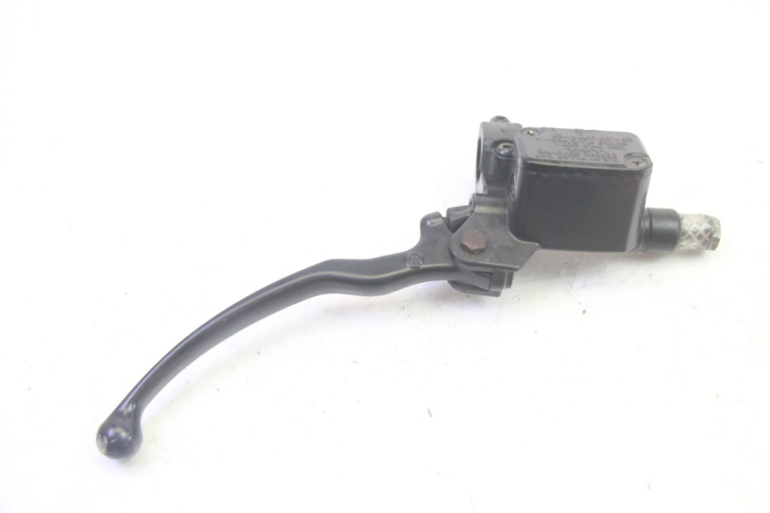 photo de FRONT MASTER CYLINDER PIAGGIO MP3 RL 250 (2006 - 2010) - Alternative perspective
