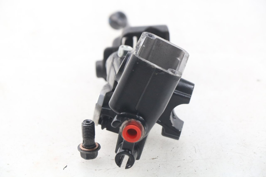 photo de FRONT BRAKE MASTER CYLINDER MBK MW TRYPTIK 125 (2017 - 2022) - Zoom on usage condition