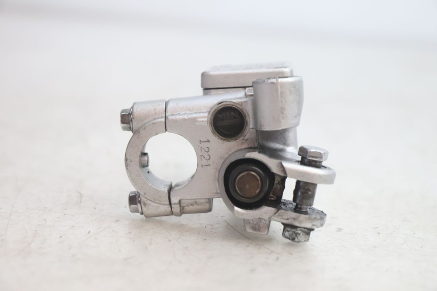 photo de FRONT BRAKE MASTER CYLINDER KYMCO LIKE 4T 50 (2019 - 2025) - Technical close-up