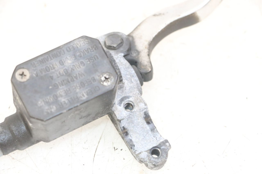 photo de FRONT BRAKE MASTER CYLINDER GILERA NEXUS 125 (2009 - 2013) - Surface and material condition