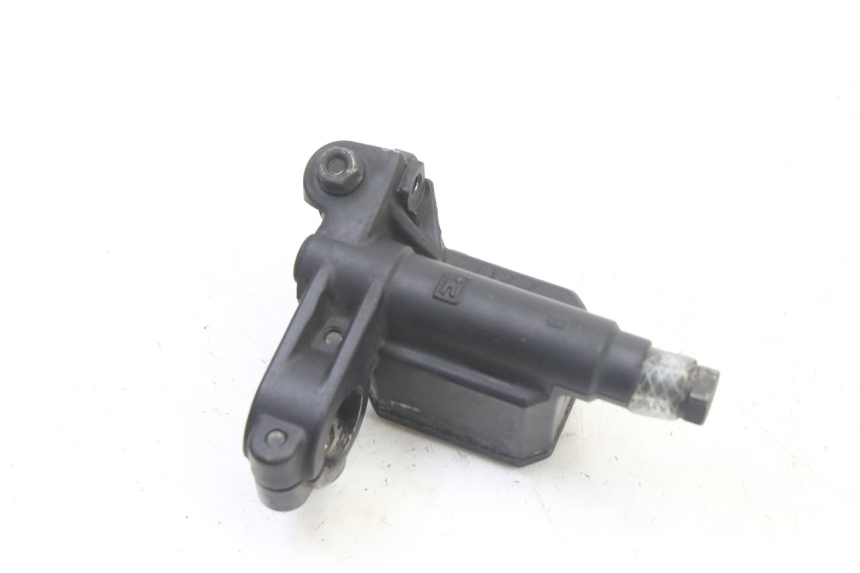 photo de FRONT BRAKE MASTER CYLINDER GILERA NEXUS 125 (2009 - 2013) - Fixing points details