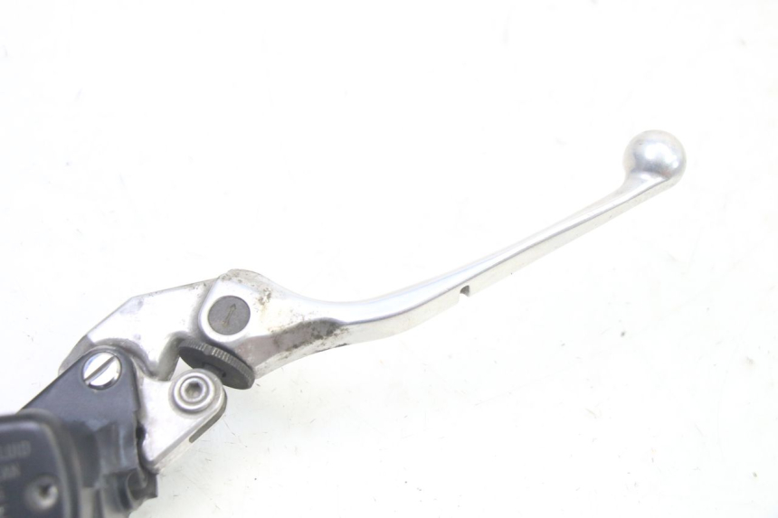 photo de FRONT BRAKE MASTER CYLINDER HONDA NTV DEAUVILLE ABS 700 (2007 - 2016) - Alternative perspective