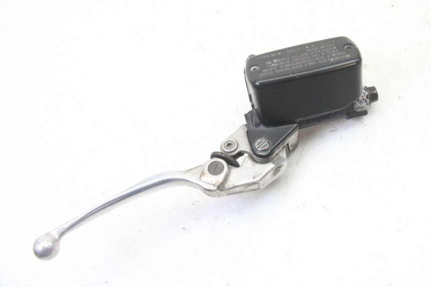 photo de FRONT BRAKE MASTER CYLINDER HONDA NTV DEAUVILLE ABS 700 (2007 - 2016) - Technical close-up