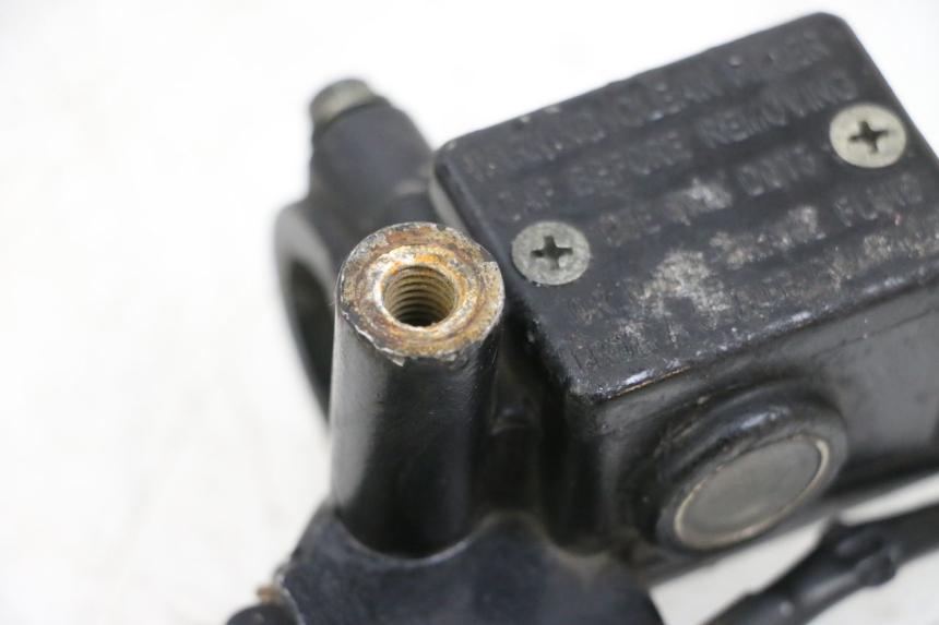 photo de FRONT BRAKE MASTER CYLINDER JM MOTORS OLDIES GT 4T 50 (2018 - 2025) - Surface and material condition