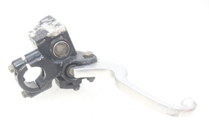 photo de FRONT BRAKE MASTER CYLINDER SYM ORBIT 2 2T 50 (2008 - 2018) - Zoom on usage condition