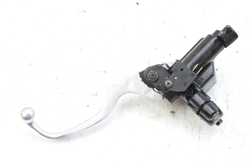photo de FRONT MASTER CYLINDER SYM ORBIT 2 4T 50 (2018 - 2022) - Alternative perspective