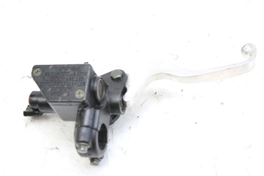 photo de FRONT MASTER CYLINDER SYM ORBIT 2 4T 50 (2018 - 2022) - Fixing points details