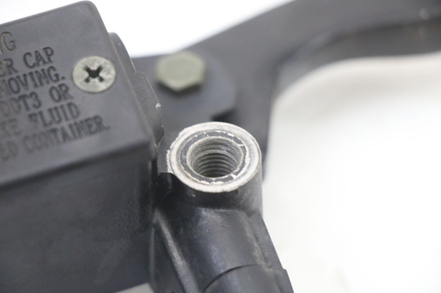 photo de FRONT BRAKE MASTER CYLINDER PEUGEOT CITYSTAR 50 (2013 - 2017) - Zoom on usage condition