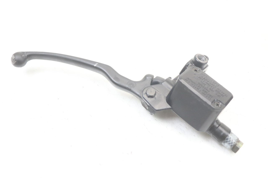 photo de FRONT BRAKE MASTER CYLINDER PIAGGIO BEVERLY 125 (1998 - 2005) - Technical close-up