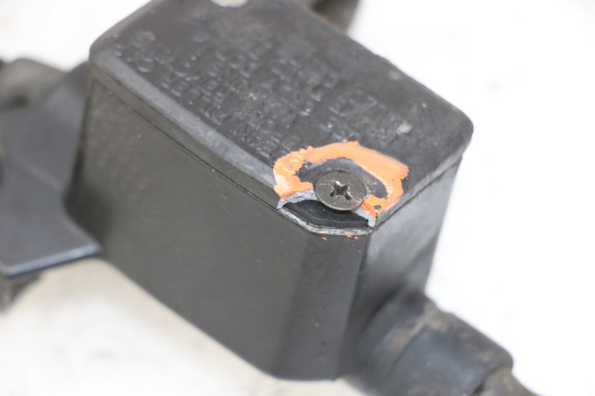 photo de FRONT BRAKE MASTER CYLINDER PIAGGIO MP3 125 (2006 - 2014) - Product overview