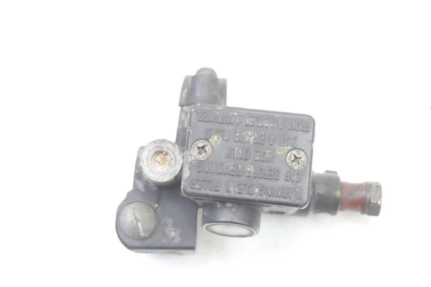 photo de FRONT MASTER CYLINDER PIAGGIO VESPA LX 2T 50 (2005 - 2013) - Main view