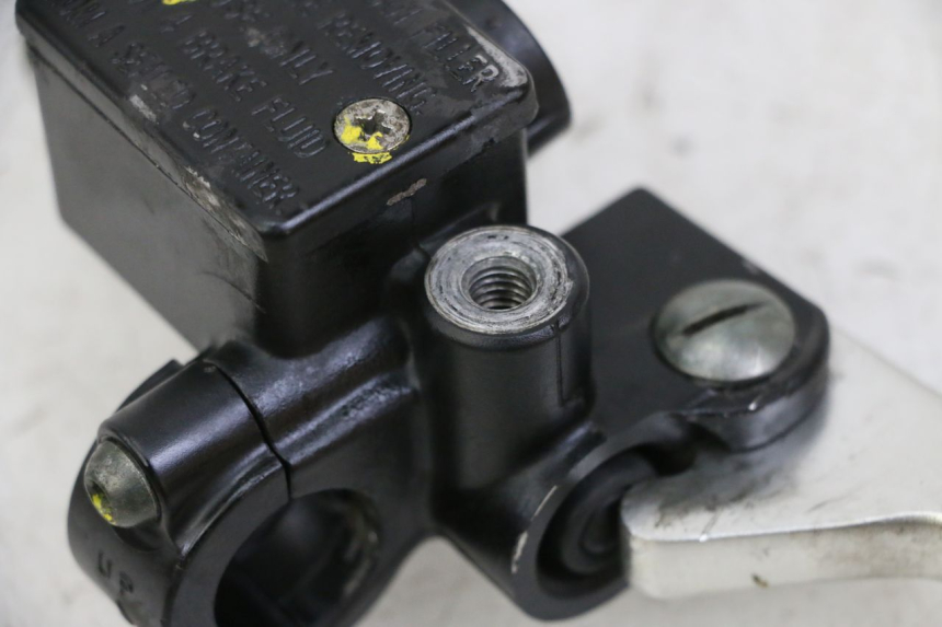 photo de FRONT BRAKE MASTER CYLINDER PIAGGIO VESPA S 2T 50 (2007 - 2014) - Product overview