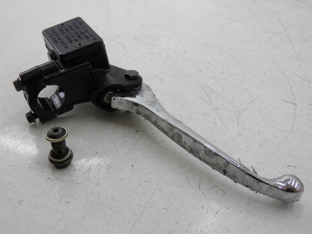 photo de FRONT BRAKE MASTER CYLINDER QINGQI SPEEDY 50 (2005 - 2007) - Technical close-up