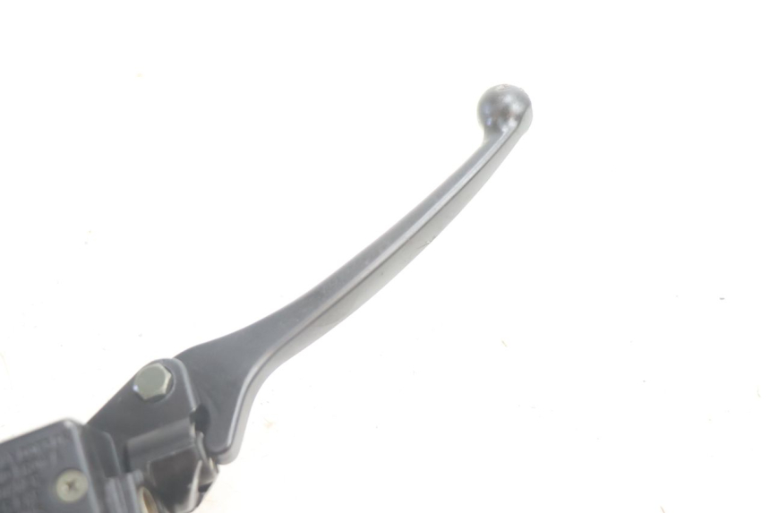 photo de FRONT BRAKE MASTER CYLINDER LAZIO RENO 50 (2016 - 2021) - Zoom on usage condition