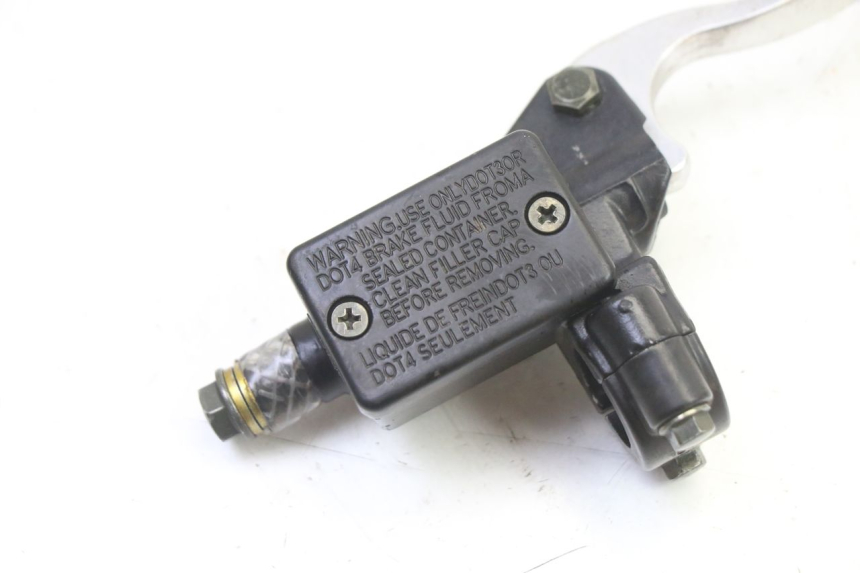 photo de FRONT BRAKE MASTER CYLINDER APOLLO RFZ 150 - Component detail