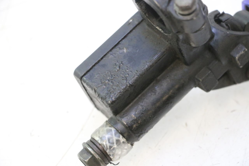 photo de FRONT BRAKE MASTER CYLINDER APOLLO RFZ 140 - Product overview