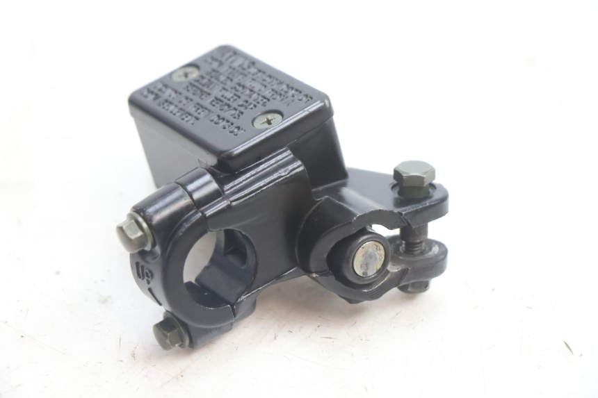 photo de FRONT MASTER CYLINDER TNT MOTOR ROMA 10' 2T 50 (2011 - 2018) - Alternative perspective
