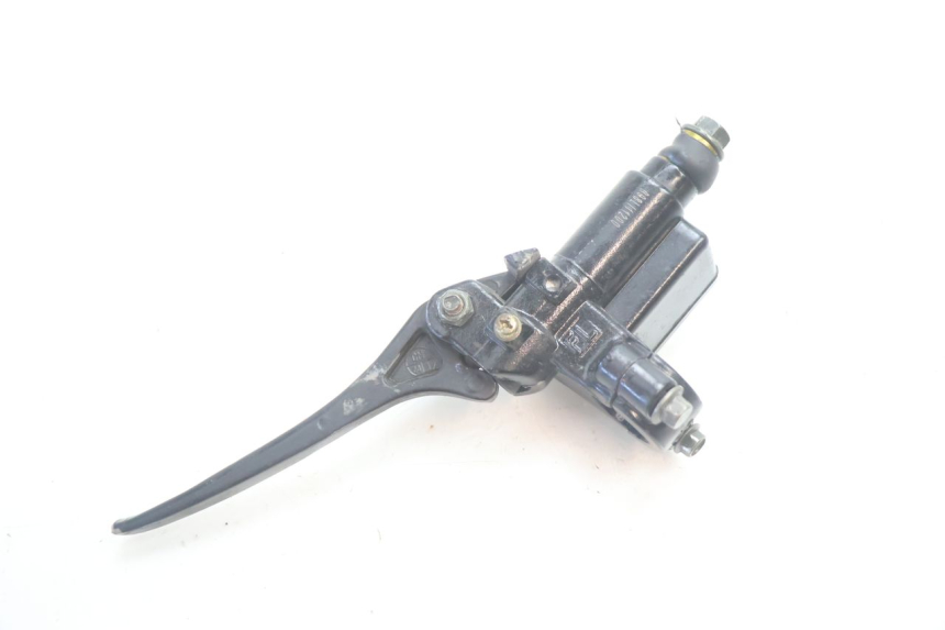 photo de FRONT MASTER CYLINDER TNT MOTOR ROMA 10' 2T 50 (2011 - 2018) - Fixing points details