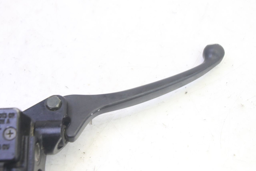 photo de FRONT MASTER CYLINDER TNT MOTOR ROMA 10' 4T 50 (2019 - 2022) - Zoom on usage condition