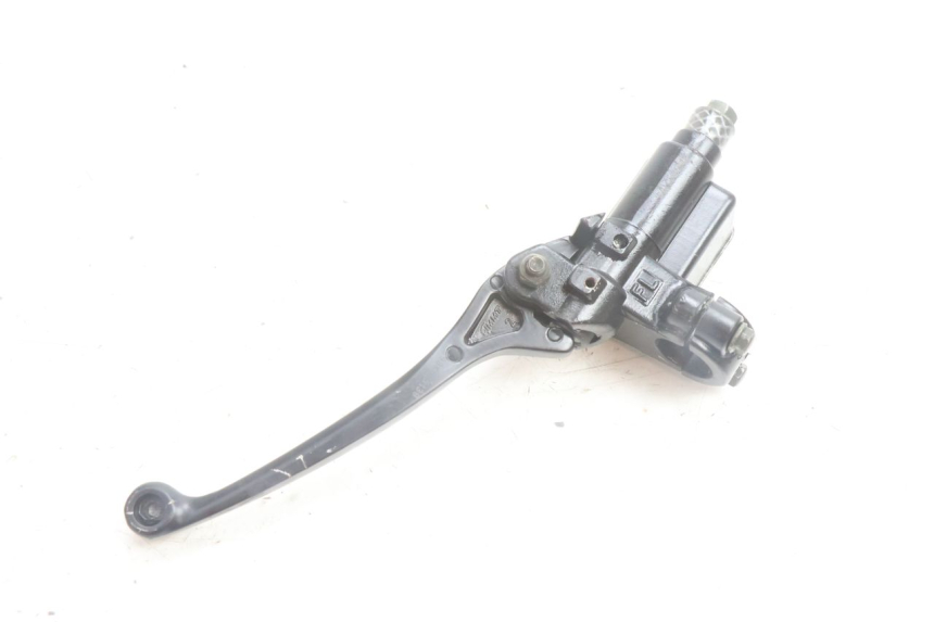 photo de FRONT BRAKE MASTER CYLINDER TNT MOTOR ROMA 10' 4T 50 (2007 - 2018) - Fixing points details