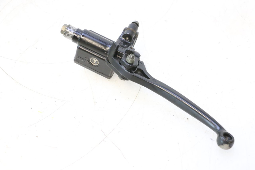 photo de FRONT BRAKE MASTER CYLINDER TNT MOTOR ROMA 12' 2T 50 (2007 - 2018) - Technical close-up