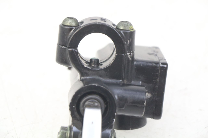 photo de FRONT BRAKE MASTER CYLINDER GILERA RUNNER SP 50 (2009 - 2017) - Zoom on usage condition