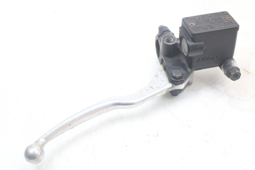 photo de FRONT MASTER CYLINDER PEUGEOT SATELIS 125 (2006 - 2009) - Technical close-up