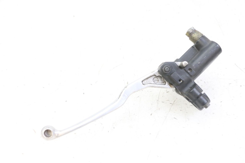 photo de FRONT BRAKE MASTER CYLINDER PEUGEOT SATELIS 125 (2013 - 2018) - Zoom on usage condition