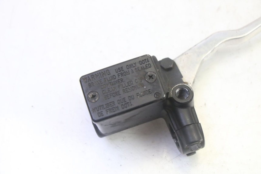 photo de FRONT MASTER CYLINDER PEUGEOT SATELIS 125 (2006 - 2009) - Component detail