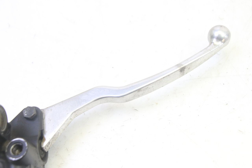 photo de FRONT BRAKE MASTER CYLINDER PEUGEOT SATELIS 125 (2013 - 2018) - Zoom on usage condition