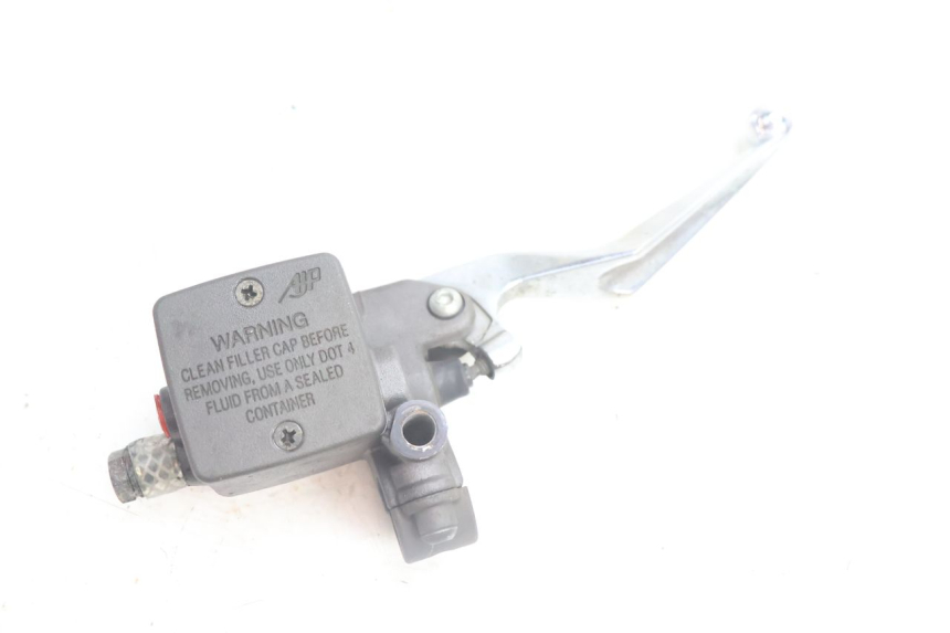 photo de FRONT MASTER CYLINDER PEUGEOT SATELIS 125 (2006 - 2009) - Main view