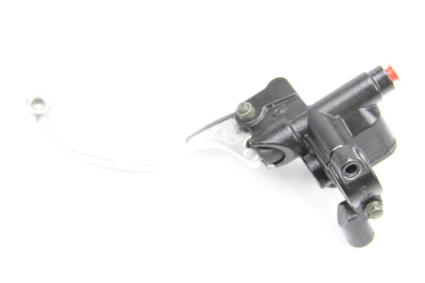 photo de FRONT BRAKE MASTER CYLINDER JM MOTORS SC 4T 50 (2018 - 2021) - Zoom on usage condition