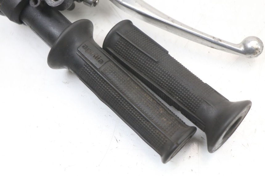 photo de FRONT BRAKE MASTER CYLINDER APRILIA SCARABEO GT 125 (1999 - 2007) - Product overview