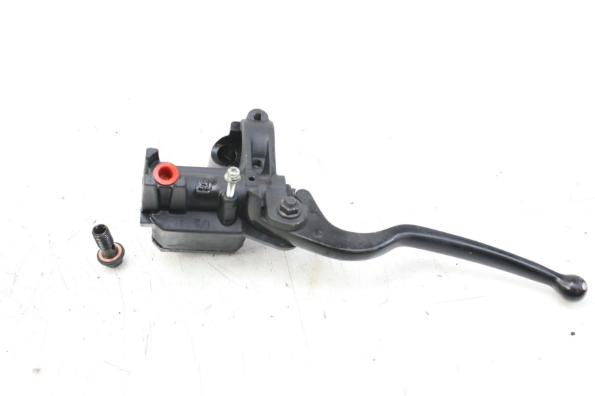 photo de FRONT BRAKE MASTER CYLINDER MBK SKYCRUISER 125 (2010 - 2013) - Component detail