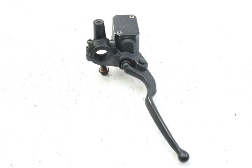 photo de FRONT BRAKE MASTER CYLINDER MBK SKYCRUISER 125 (2010 - 2013) - Zoom on usage condition