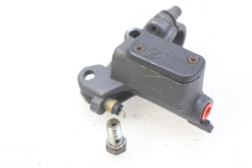 photo de FRONT BRAKE MASTER CYLINDER GAS-GAS SM ROOKIE 50 (2001 - 2005) - Main view