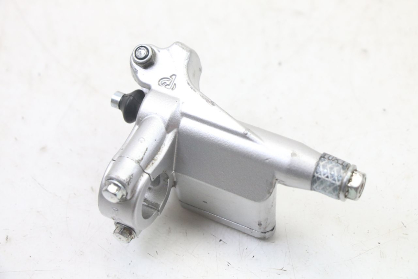 photo de FRONT BRAKE MASTER CYLINDER SMALL MX THUNDER 250 - Technical close-up