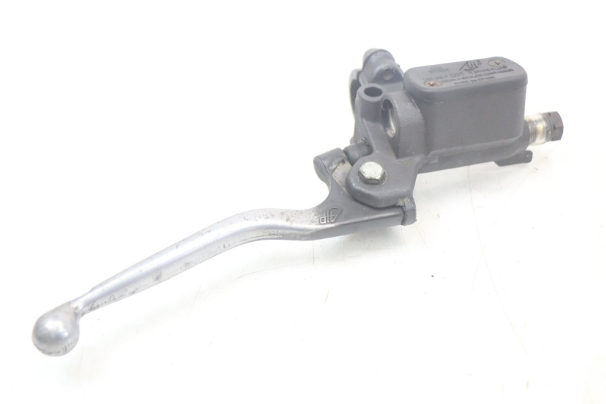 photo de FRONT BRAKE MASTER CYLINDER PEUGEOT SPEEDFIGHT 100 (1997 - 2007) - Alternative perspective