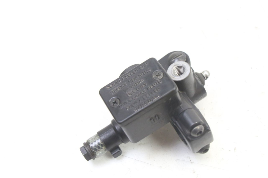 photo de FRONT BRAKE MASTER CYLINDER APRILIA SR 2T 50 (2018 - 2022) - Technical close-up