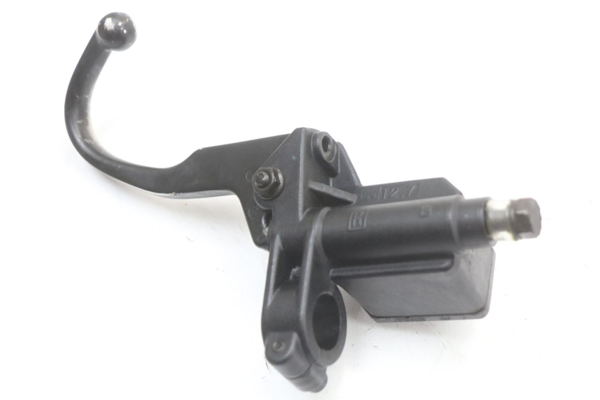 photo de FRONT BRAKE MASTER CYLINDER APRILIA SR CARB LC 2T 50 (2004 - 2012) - Zoom on usage condition