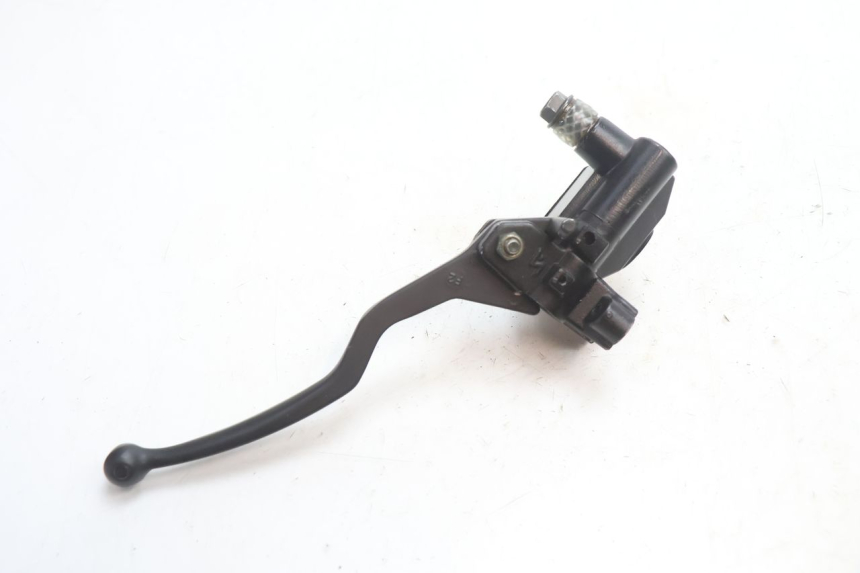 photo de FRONT BRAKE MASTER CYLINDER YAMASAKI STREET 50 (2013 - 2018) - Surface and material condition