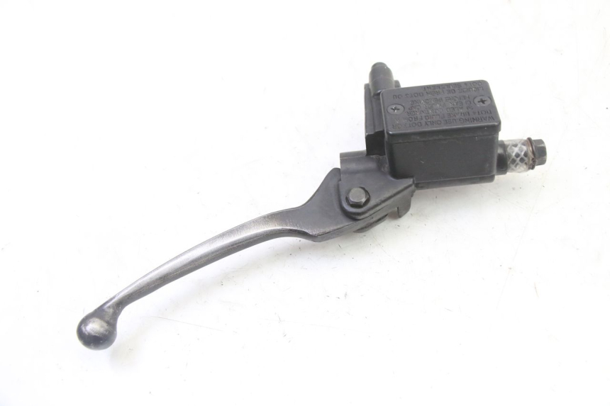 photo de FRONT BRAKE MASTER CYLINDER PEUGEOT STREETZONE I NAKED 2T 50 (2018 - 2020) - Alternative perspective