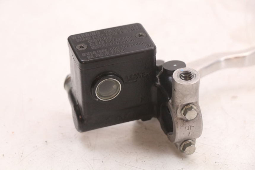 photo de FRONT BRAKE MASTER CYLINDER SUZUKI BURGMAN 125 (2018 - 2021) - Zoom on usage condition