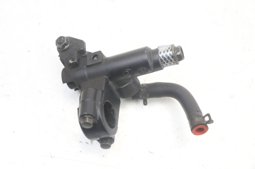 photo de FRONT MASTER CYLINDER SUZUKI SV S 650 (1999 - 2002) - Technical close-up