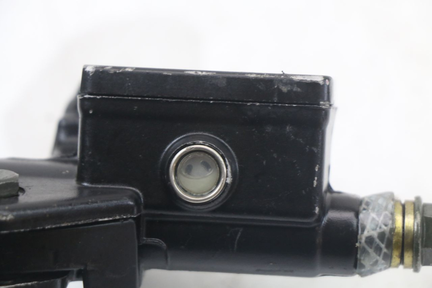 photo de FRONT BRAKE MASTER CYLINDER NITRO MOTORS THUNDER 125 - Surface and material condition
