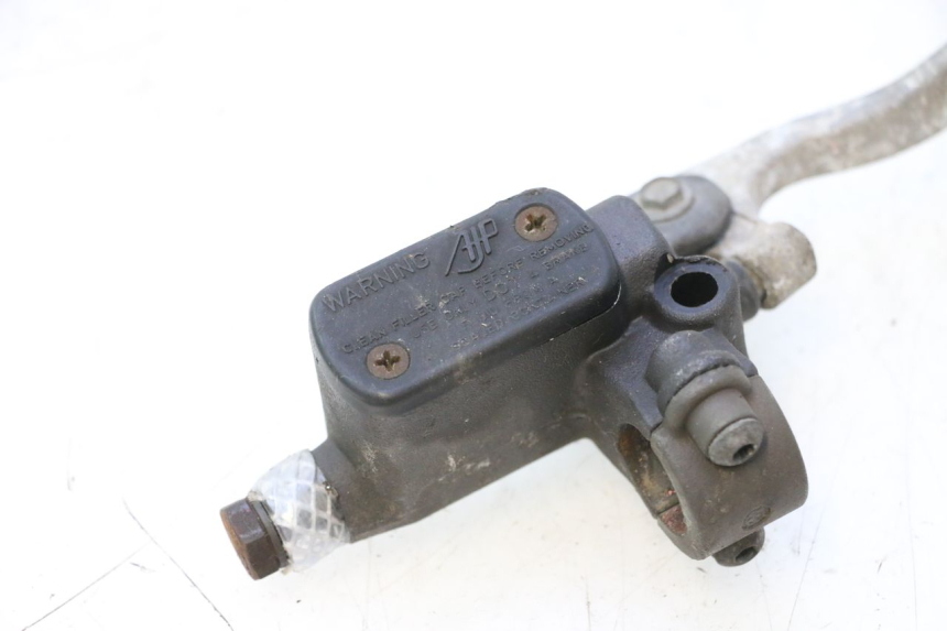 photo de FRONT BRAKE MASTER CYLINDER PEUGEOT TKR TREKKER FURIOUS 50 (2005 - 2014) - Markings and original references