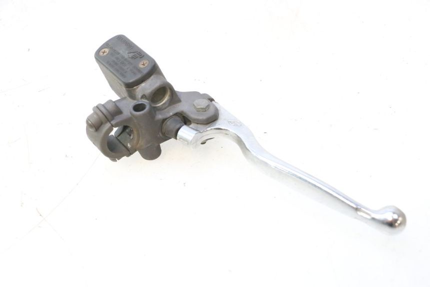 photo de FRONT BRAKE MASTER CYLINDER PEUGEOT TREKKER 50 (1995 - 2004) - Technical close-up