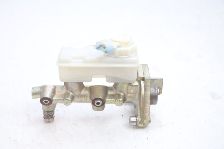 photo de FRONT BRAKE MASTER CYLINDER BOOM TRIKE FUN 500 (2004 - 2010) - Zoom on usage condition