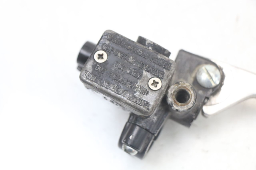 photo de FRONT BRAKE MASTER CYLINDER PIAGGIO TYPHOON 50 (2000 - 2009) - Component detail